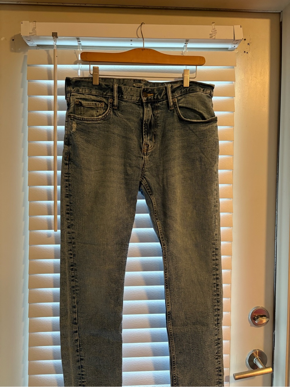 Old Navy men’s Jeans 33x30 slim vintage blue 90s style